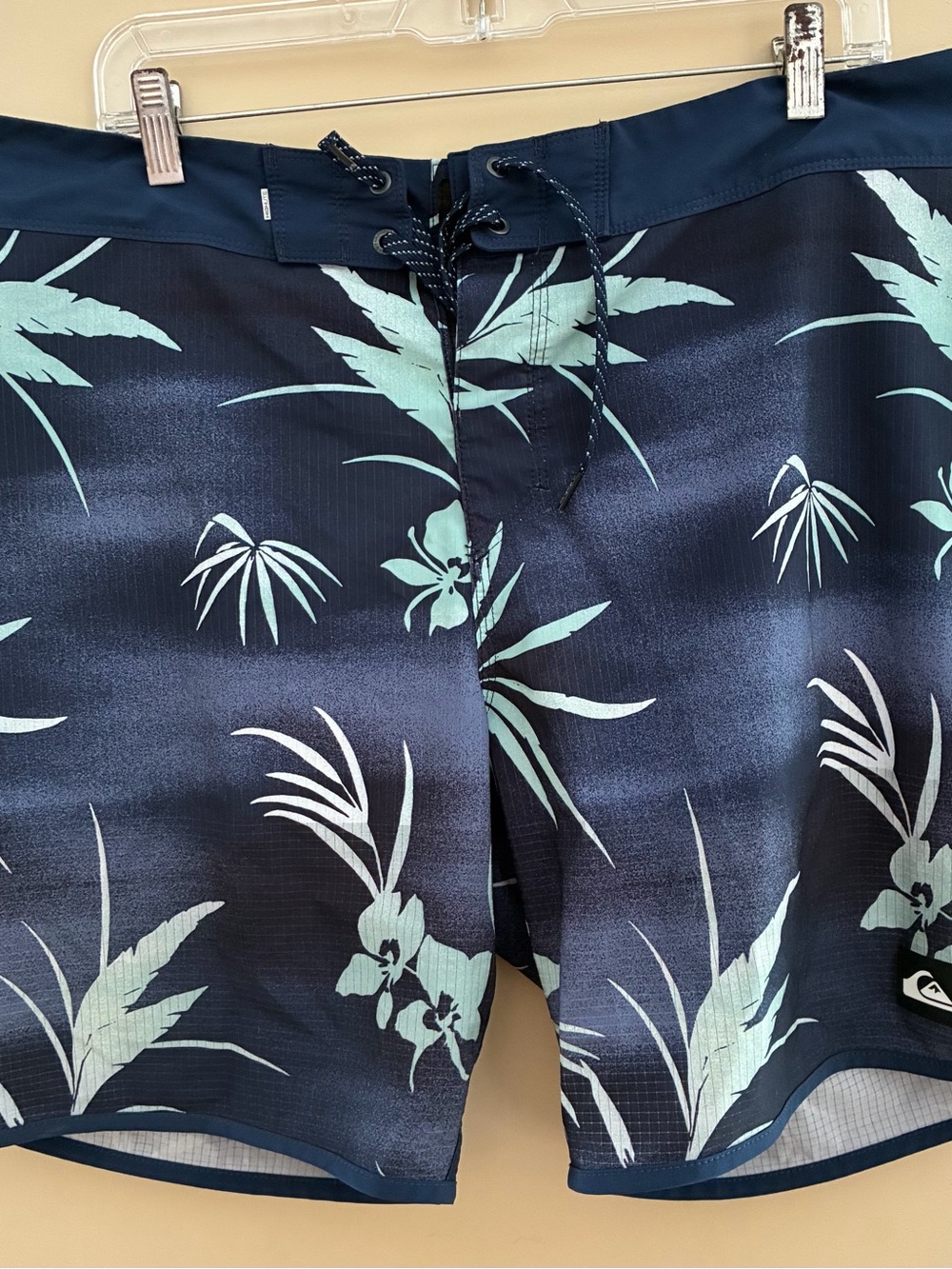 Quicksilver Men's Navy Floral Swim Trunks - Blue Tropical Boardshorts